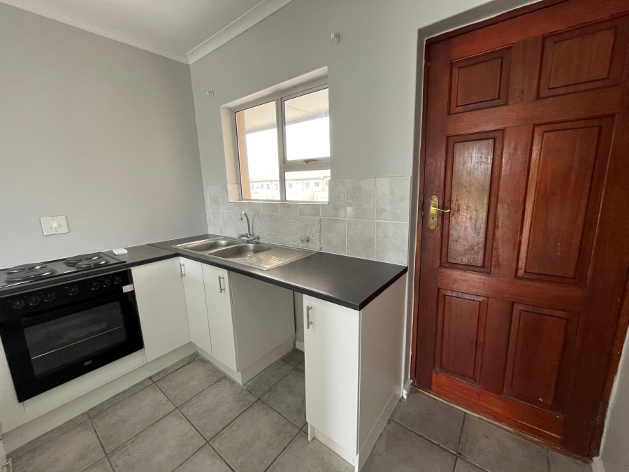 2 Bedroom Property for Sale in Parklands Western Cape